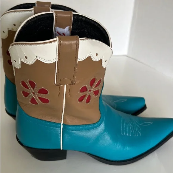 Tony Lama Cowgirl Boots - Size 81/2 - Picture 3 of 15